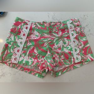 Lilly Pulitzer LIZA Shorts Lace Women’s Sz 8 GUC Hotty Pink Forgot My Trunks
